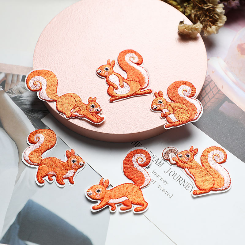 Streetwear Brand Stickers - AHYONNIEX 1 조각 수 놓은 귀여운